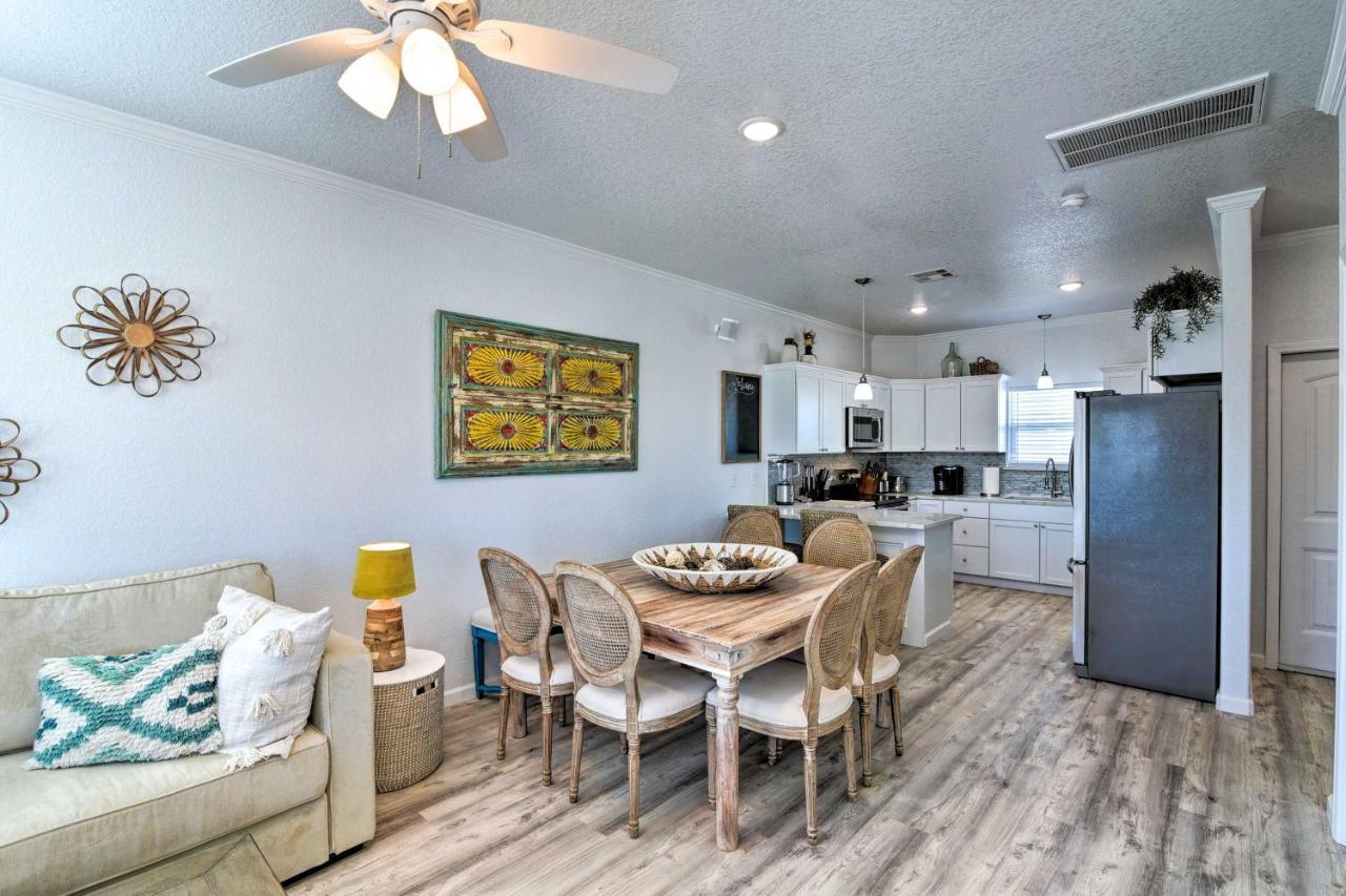 Coastal Surfside Beach House Walk To The Ocean! Esterno foto